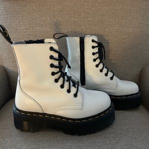 Dr. Martens Jadon Smooth Leather Platform Boot - Polished White